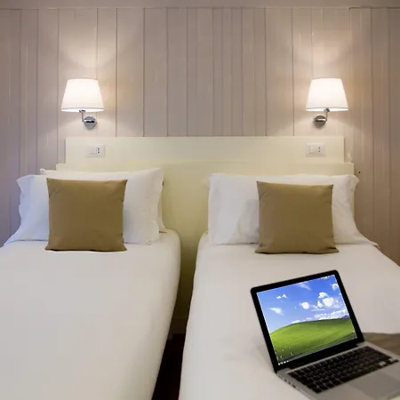 Pensión Ripense In Trastevere 4*